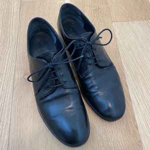 Vince Black Leather Oxfords